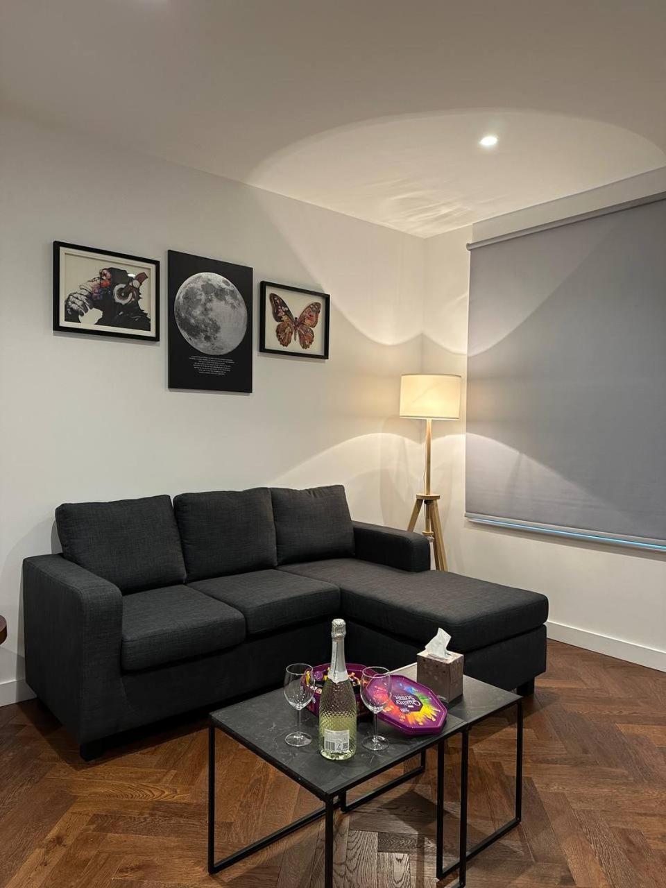 - Full Fernish - Chic & Stylish Flat Londra